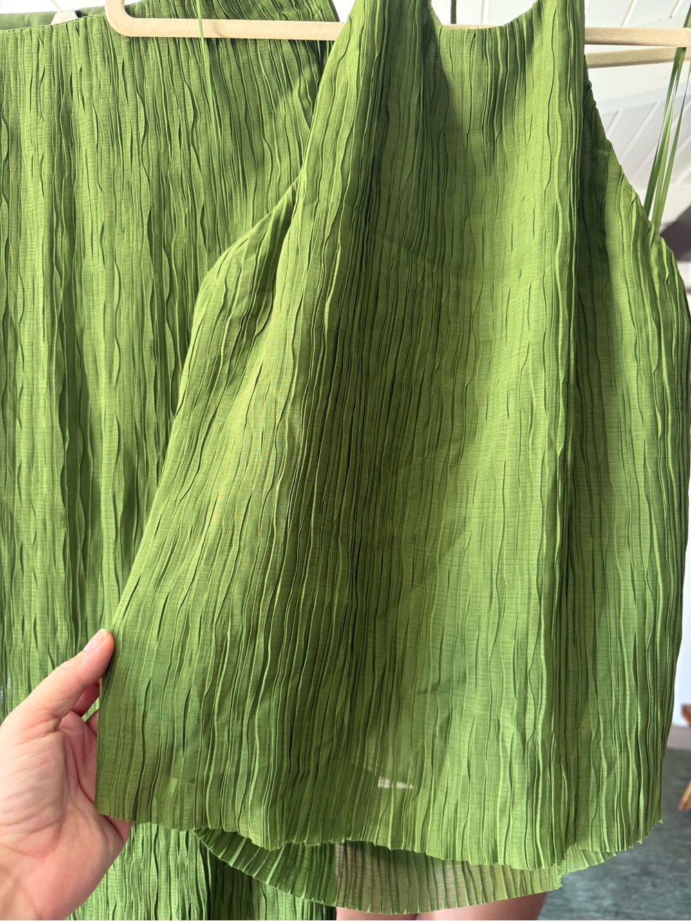 Banana Republic Olive-Green Maxi Skirt and Tank Set - Picture 2 of 4
